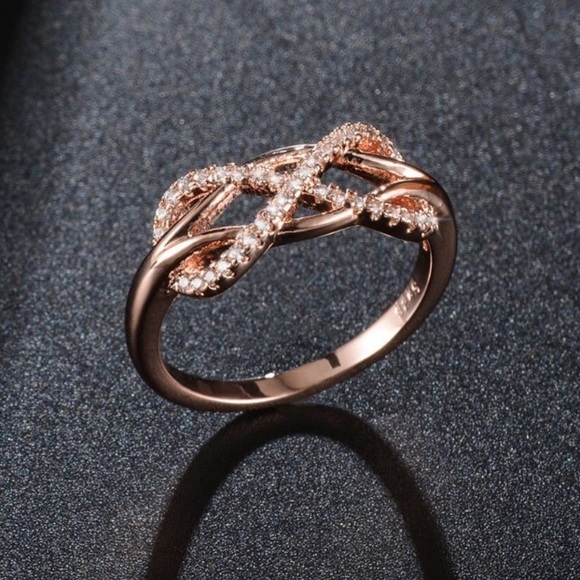New 18K Rose Gold Diamond Infinity Cross Knot Ring - Picture 3 of 5